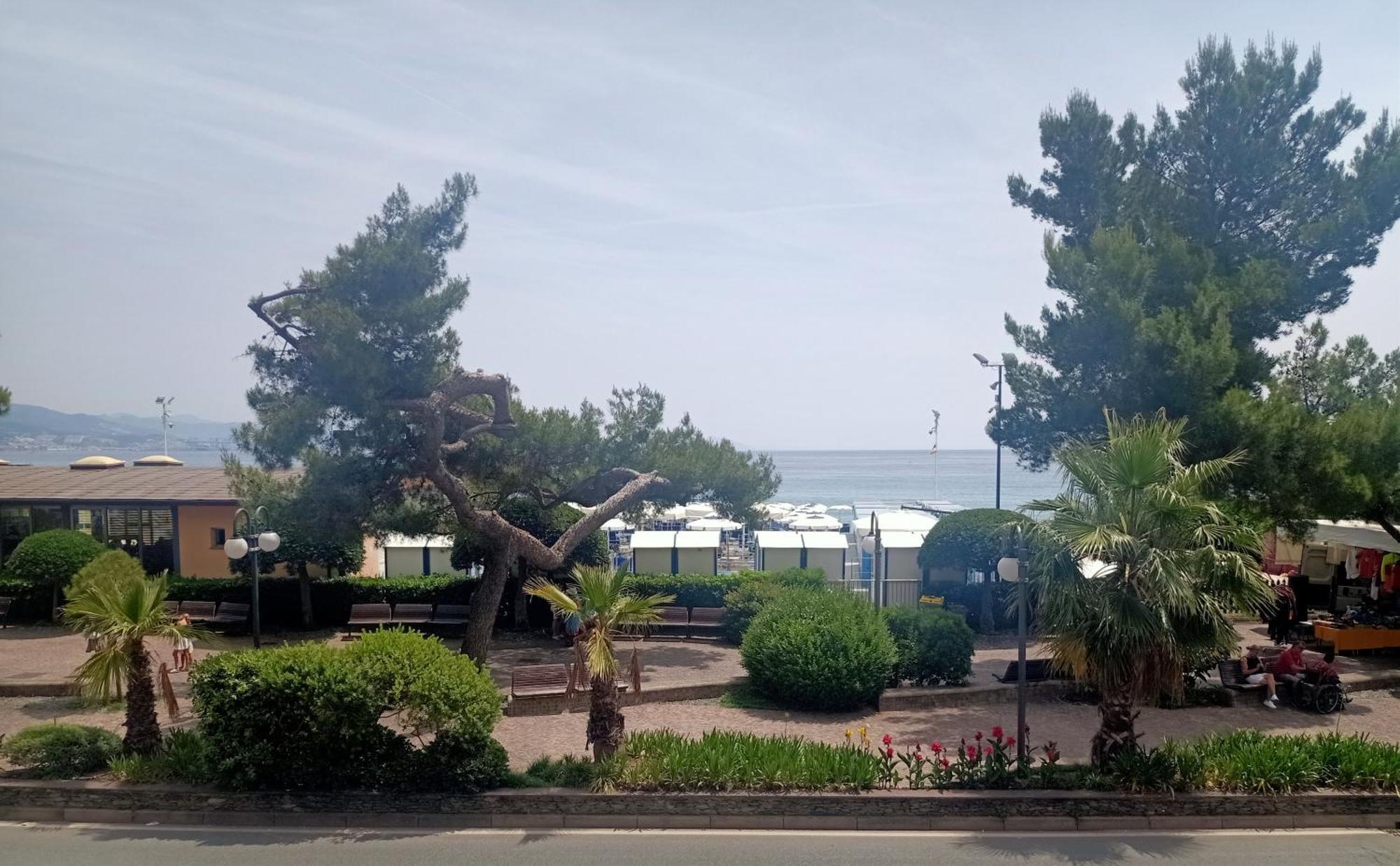 Hotel Serena أرنزانو المظهر الخارجي الصورة