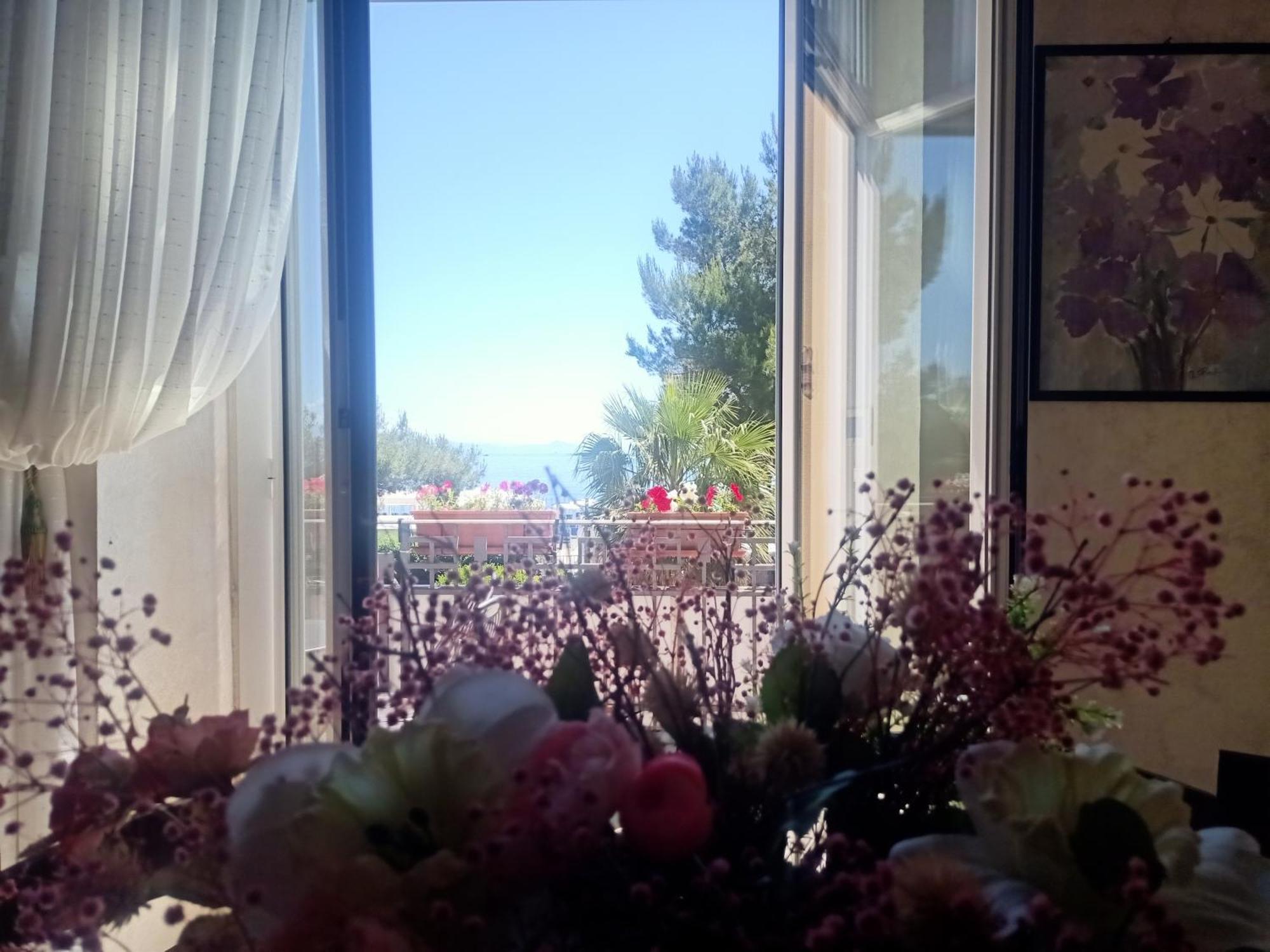 Hotel Serena أرنزانو المظهر الخارجي الصورة
